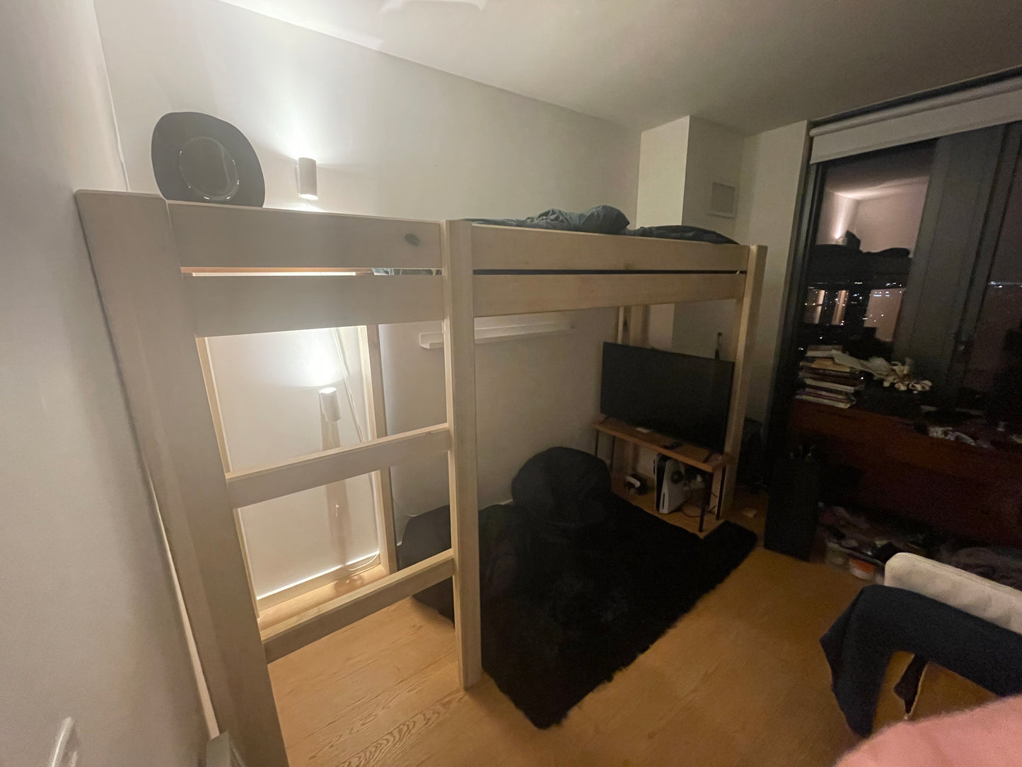 The Brooklyn Custom Loft-Bed large - Poplar
